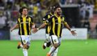 اتحاد جدة يتوج بطلا لكأس الملك بفوز صعب ومثير على الفيصلي