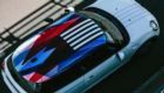 بالصور.. ميني تطلق نسخة خاصة من "كوبر إس" احتفالا بزفاف الأمير هاري