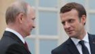 بوتين وماكرون يبحثان أزمة سوريا ونووي إيران