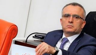 وزير المالية التركي ناجي أغبال