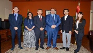 الوفد الياباني في الأوبرا المصرية 