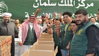 حملة مساعدات غذائية للعائلات السورية واللبنانية