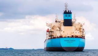 إحدى الناقلات التابعة لشركة ميرسك لاين