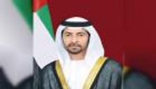 بتوجيهات حمدان بن زايد.. تسيير 3 بواخر مساعدات إلى أرخبيل سقطرى