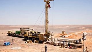 أحد مواقع الاستكشاف عن الخام في صحراء الأردن