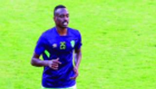 أهلي جدة يفاوض معتز هوساوي لتجديد عقده