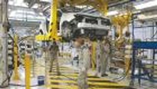 الجزائر.. قرار حكومي يؤدي إلى ركود قطاع السيارات