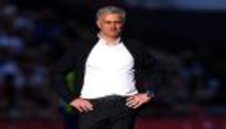 مورينيو يقلل من إنجاز تتويج تشيلسي بالكأس