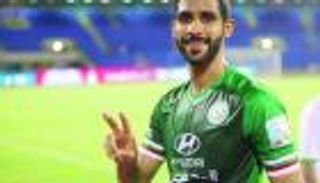 هزاع الهزاع يلتحق بمعسكر الاتفاق الخارجي