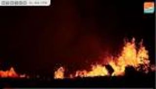 شلال النيران.. ليس خدعة بصرية أو لقطات سينمائية