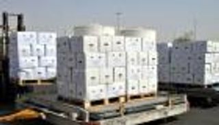 "خليفة الإنسانية" تقدم 10 آلاف سلة رمضانية لسكان سقطرى