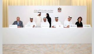 الشيخ محمد بن راشد آل مكتوم يطلق منصة الإمارات للمختبرات العلمية
