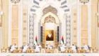 محمد بن راشد ومحمد بن زايد يستقبلان حكام الإمارات بمناسبة شهر رمضان