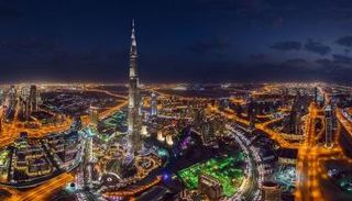 دبي من أجمل مدن العالم ليلا