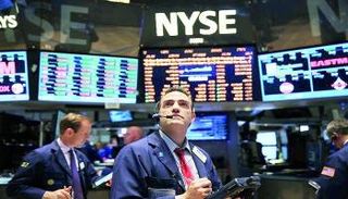 أغلق المؤشر ناسداك المجمع منخفضا 15.58 نقطة