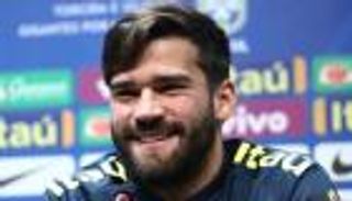 حارس روما يريد صناعة التاريخ في المونديال