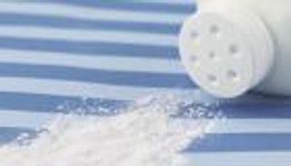 الولايات المتحدة وأوروبا تمولان الإرهاب بشراء هذا المنتج