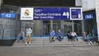 ريال مدريد يفشل في تسويق 1000 تذكرة لنهائي دوري الأبطال