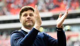 بوكيتينو مستمر في تدريب توتنهام