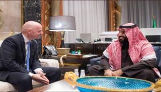 الأمير محمد بن سلمان مع إنفانتينو 