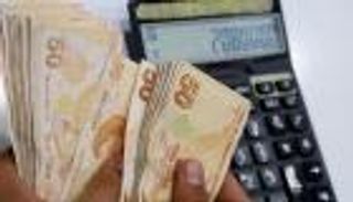 تركيا.. تدابير غير مجدية لوقف انهيار الليرة