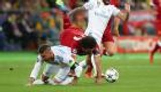 طبيب منتخب مصر متفائل بقدرة صلاح على اللحاق بالمونديال