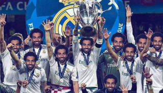 صورة مصطنعة تداولها النشطاء تعبيرا عن تضامنهم مع صلاح