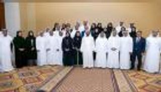 محمد بن راشد يلتقي خريجي الدفعة الثانية من "القيادات الإعلامية"