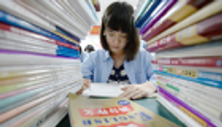 مدارس صينية تستخدم الذكاء الاصطناعي لتقييم أسلوب الكتابة لدى الطلاب