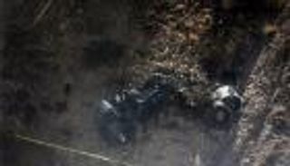 مقتل شخصين وإصابة ثالث بتحطم طائرة قرب مطار طهران 