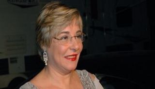 مها أبو عوف