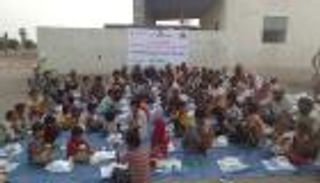 الهلال الأحمر الإماراتي ينظم 3 إفطارات جماعية في اليمن