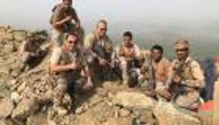 بالصور.. قائد القوات المشتركة يتفقد منطقة العمليات قبالة اليمن