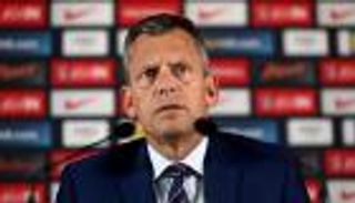 الاتحاد الإنجليزي سيعلن قريبا عطلة منتصف الموسم