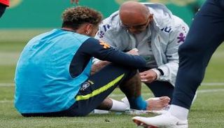 نيمار لاعب منتخب البرازيل