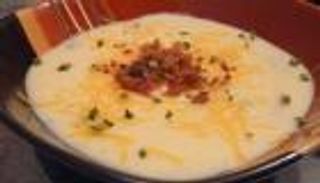 طريقة عمل شوربة البطاطس.. 3 وصفات شهية