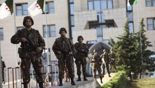 عناصر من الجيش الجزائري- أرشيفية