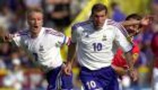 ديشامب يعلق على إمكانية تدريب زيدان لمنتخب فرنسا