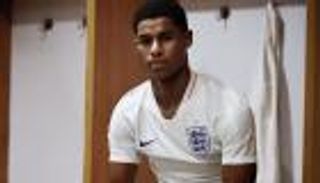 صحيفة إنجليزية تسخر من سعر قميص إنجلترا في المونديال