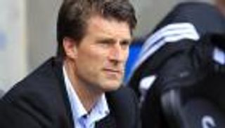 وكيله: لاودروب مرشح لخلافة زيدان في ريال مدريد