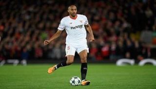 ستيفان نزونزي لاعب إشبيلية