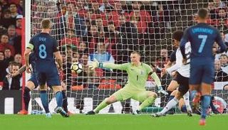 جوردان بيكفورد في ودية ألمانيا وإنجلترا