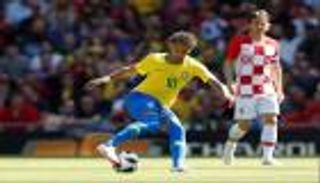 نيمار يسجل أول أهدافه بعد غياب 3 أشهر