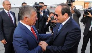 السيسي والعاهل الأردني خلال لقاء سابق بينهما - أرشيفية 