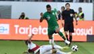 المنتخب السعودي يتعثر بثلاثية أمام بيرو استعدادا لكأس العالم