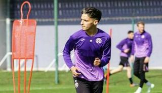 حكيم المقدم 