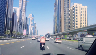 اعتراف متبادل بين الإمارات وبلغاريا برخص القيادة الصادرة من البلدين