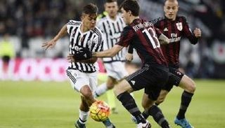 من مواجهة سابقة لميلان ويوفنتوس