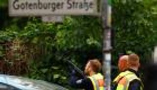 الشرطة الألمانية تطوق مدرسة ببرلين وتشتبه في أن "الوضع خطير"