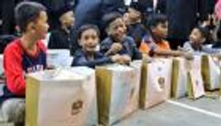 الهلال الأحمر الإماراتي ينفذ مشروع إفطار صائم وكسوة العيد بماليزيا